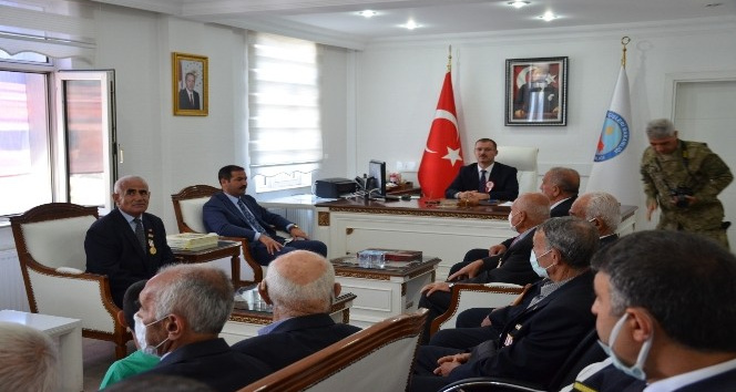 Tatvan’da ‘19 Eylül Gaziler Günü’ törenle kutlandı