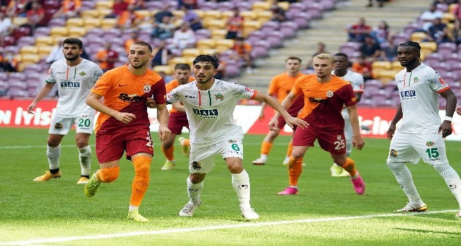 Süper Lig: Galatasaray: 0 - Aytemiz Alanyaspor: 0 (İlk yarı)