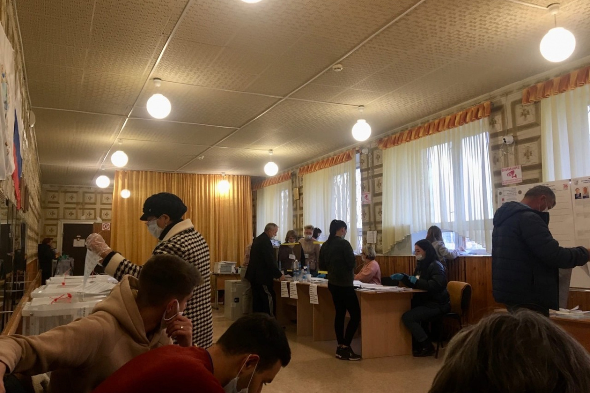 Rusya&#039;daki Duma seçimlerini Putin’in partisi önde götürüyor