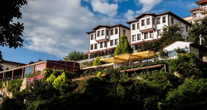 Ordu’da iş adamı otelini kız öğrencilere tahsis etti