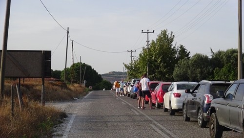 Bozcaada’da tatilcilere feribot işkencesi, 6 saat beklediler
