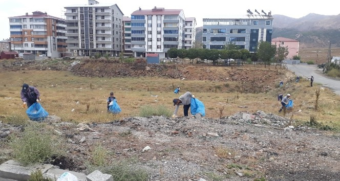 Bitlis Belediyesinden temizlik çalışması