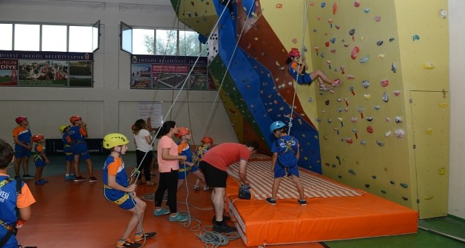 7 branşta kış spor okulları kayıtları başladı