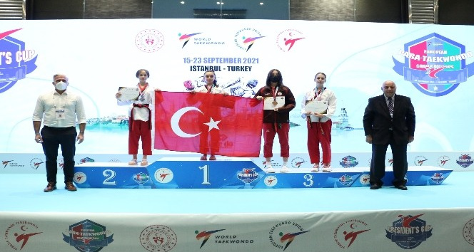 Milli taekwondoculardan poomsaede 35 madalya