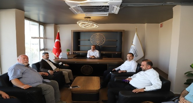 Milletvekili Aydın Kahta’da gazetecilerle bir araya geldi