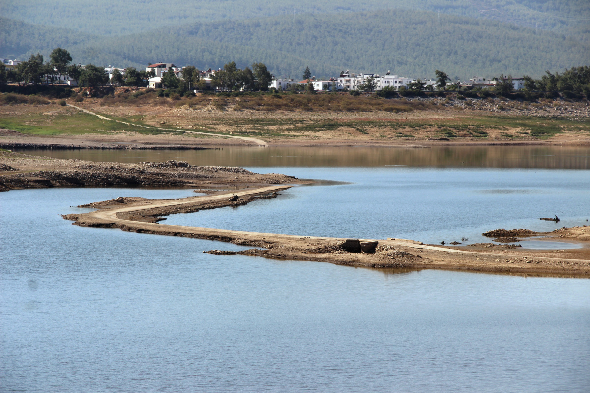 Bodrum'un su ihtiyacını karşılayan baraj kurudu