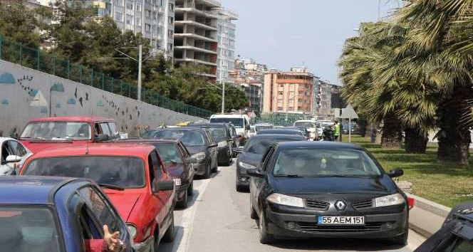 Samsun’da trafiğe kayıtlı araç sayısı 1 ayda bin 651 adet arttı