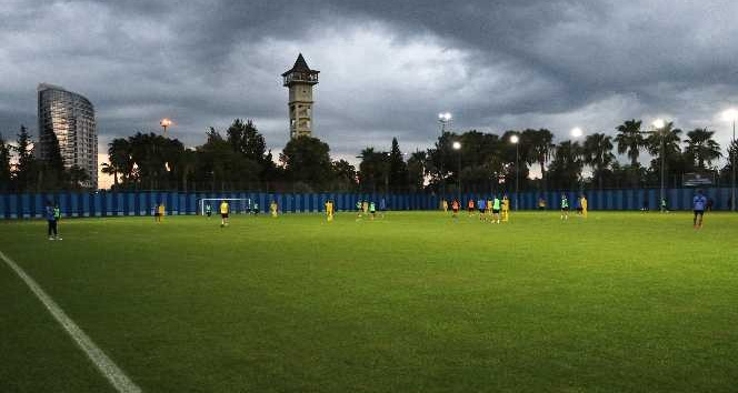 Vincenzo Montella: “Beşiktaş maçındaki olayları çok takip etmedim, okumadım”