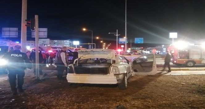 Susurluk’ta trafik kazası: 3 yaralı
