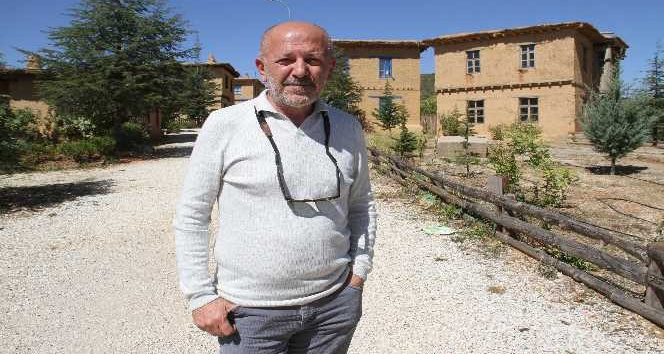 Yönetmen Atalay Taşdiken: “Pandemi sinema sektörünü olumsuz etkiledi"