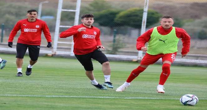 Sivasspor, Karagümrük maçının taktiğini çalıştı