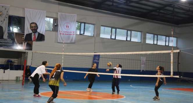 Ev hanımları filede buluştu