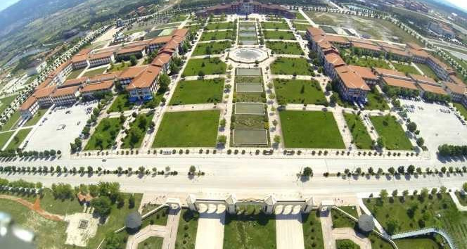 DPÜ’de 560 gün sonra yeniden yüz yüze eğitim başladı