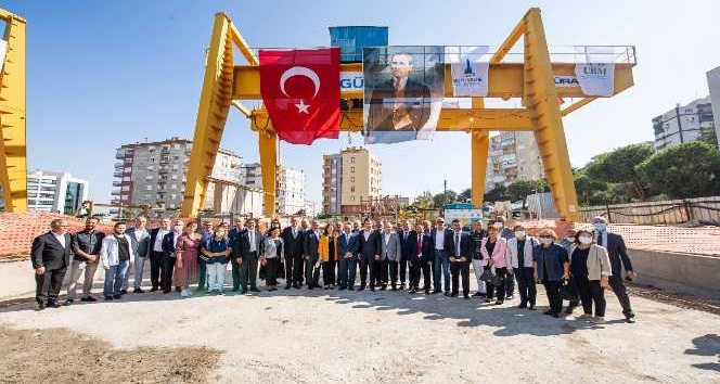 Narlıdere Metrosu’nda 14,5 kilometrelik tünel inşaatı tamamlandı
