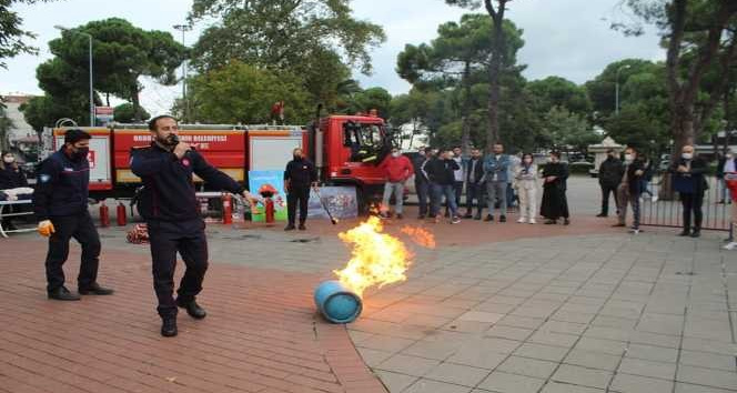 İtfaiye haftasında hayat kurtaran bilgilendirmeler anlatıldı