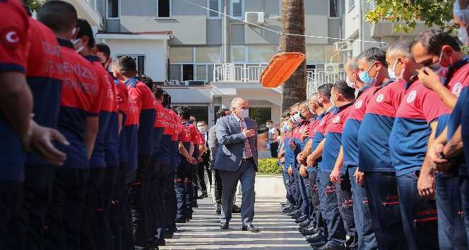 Büyükşehir İtfaiye şehre güven veriyor