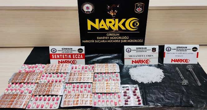 Zehir tacirleri tutuklandı