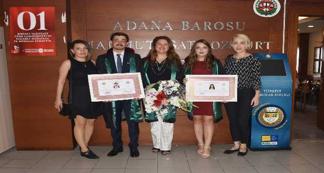 İki kardeş aynı gün avukat oldu