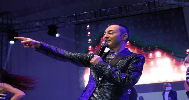 Özel Denizli Cerrahi Hastanesi’nden Serdar Ortaç konserine sağlık desteği