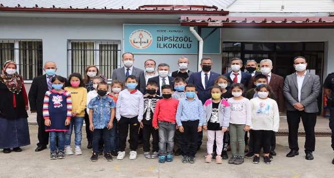 Öğrenciler sorulan soruları tek tek cevapladı