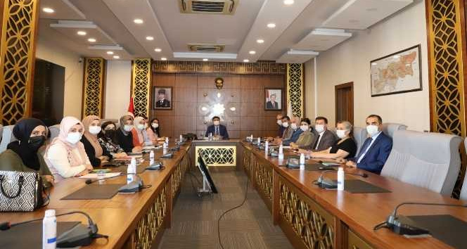 Kaymakam Tunç, ADEM yöneticileriyle toplantı gerçekleştirdi