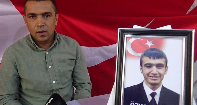 Evlat nöbetindeki baba Süleyman Aydından PKKya tepki