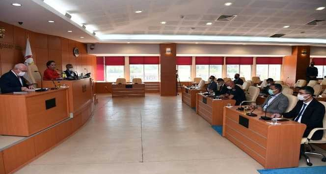 Rektör Savaş, ’Üniversitelerde Güvenlik Tedbirleri’ toplantısına katıldı