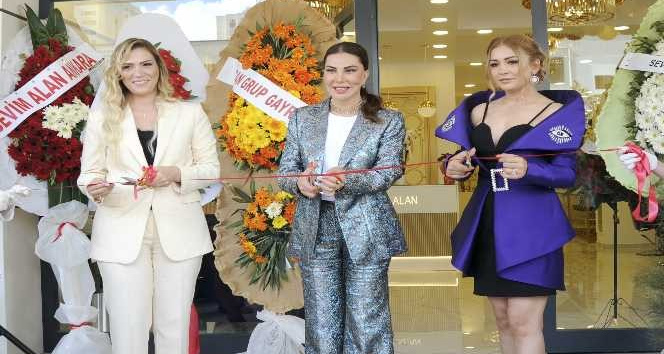 Güzellik merkezinden iddialı açılış: ’’Güzellik sektöründe 1 numarayız’’