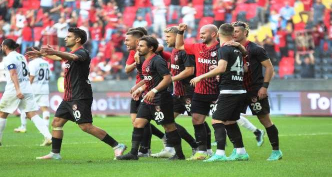 Süper Lig: Gaziantep FK: 4 - Altay: 1 (Maç sonucu)