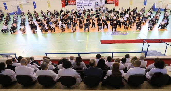 Edirne’de Tıp Fakültesi öğrencileri için “Beyaz Önlük” töreni düzenlendi
