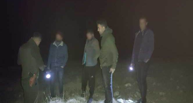 Projektörle yasadışı av yapan 3 kişiye 12 bin lira ceza
