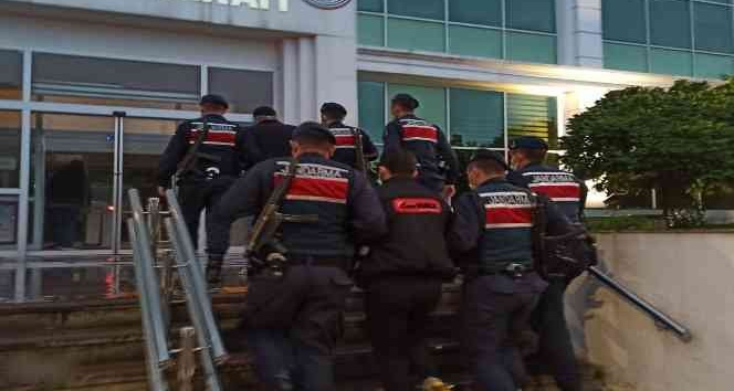 Giresun’daki kablo hırsızları tutuklandı