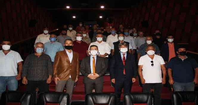 Bodrum Kaymakamı muhtarlarla birlikte “Akif” filmini izledi