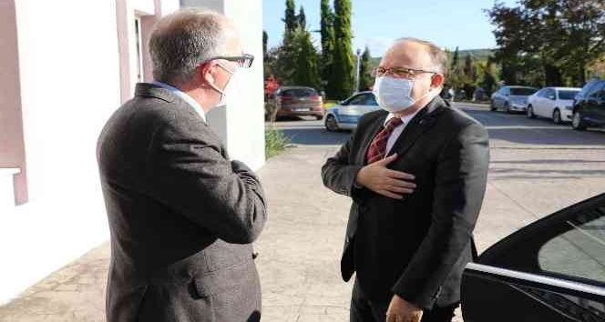 Zonguldak Valisi Tutulmaz, Rektör Uzun’u ziyaret etti