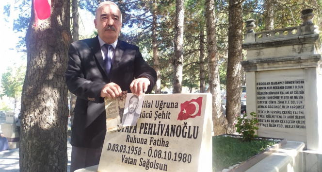 Ağabeyi, 1980 darbesinde ölüm cezası cezası cezası edilen Ülkücü Pehlivanoğlunu gözyaşları süresince andı