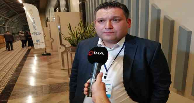 Mert Grup Sigorta Kadın Voleybol Takımı yeni sezon öncesi moral yemeğinde bir araya geldi