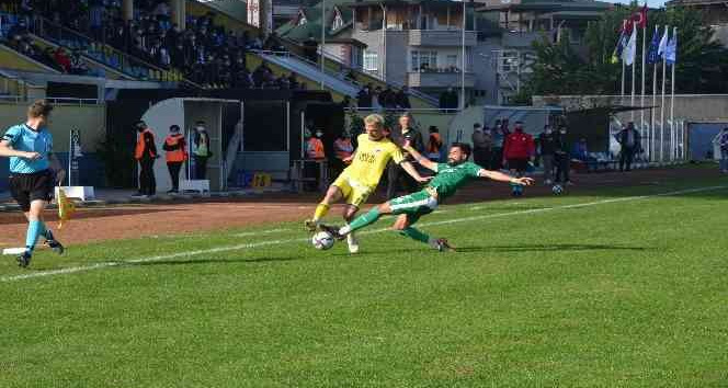 TFF 3. Lig: Fatsa Belediyespor: 0 - Erbaaspor: 0