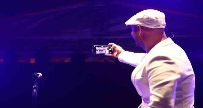 Dünyaca ünlü Maher Zain Esenler’de konser verdi