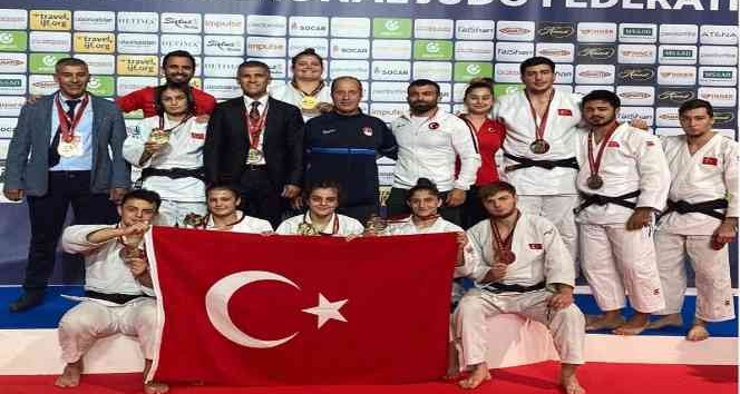 Bartın Üniversitesi öğrencisi Hasret Bozkurt’lu milli takım dünya üçüncüsü oldu