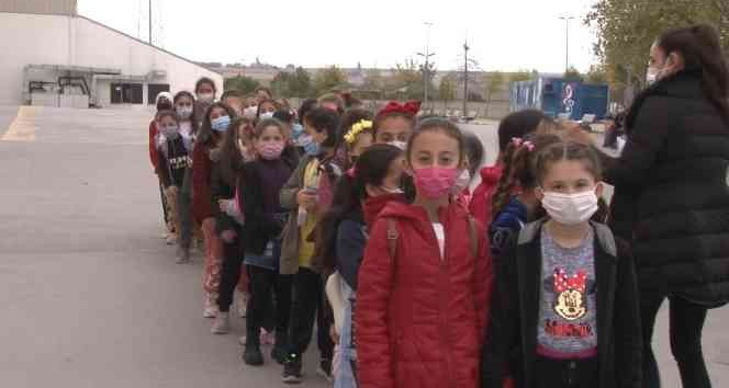 Avcılar’da Dünya Kız Çocukları Günü etkinlikle kutlandı