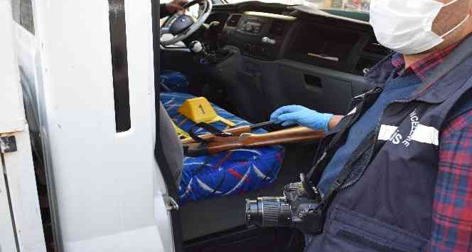 Malatya’da polisten kaçan araçtan tüfek çıktı