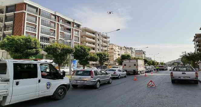 İzmir’de drone destekli trafik denetimi