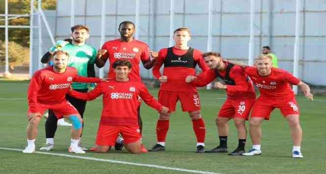 Sivasspor’da Antalya maçı hazırlıkları sürüyor