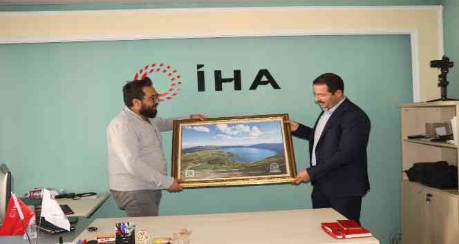 Tatvan Belediye Başkanı Mehmet Emin Geylani’den İHA’ya ziyaret