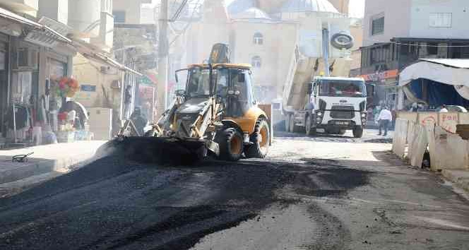 Cizre Kaymakamı Tunç, üst yapı çalışmalarını inceledi