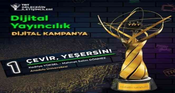 Anadolu Üniversitesi TRT Geleceğin İletişimcileri Yarışması’ndan ödülle döndü