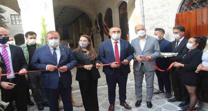 Canpolat Paşa Gençlik Merkezi törenle açıldı