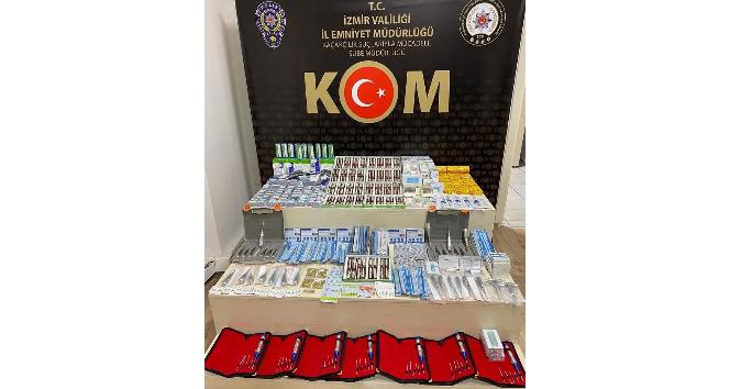 İzmir’de binlerce adet kaçak tıbbi malzeme ele geçirildi