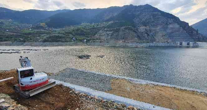 Gümüşhane’nin ilk zipline tesisi Torul’da yapılıyor