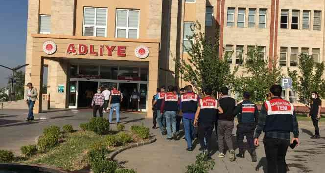 Kahramanmaraş merkezli DEAŞ operasyonu: 5 gözaltı